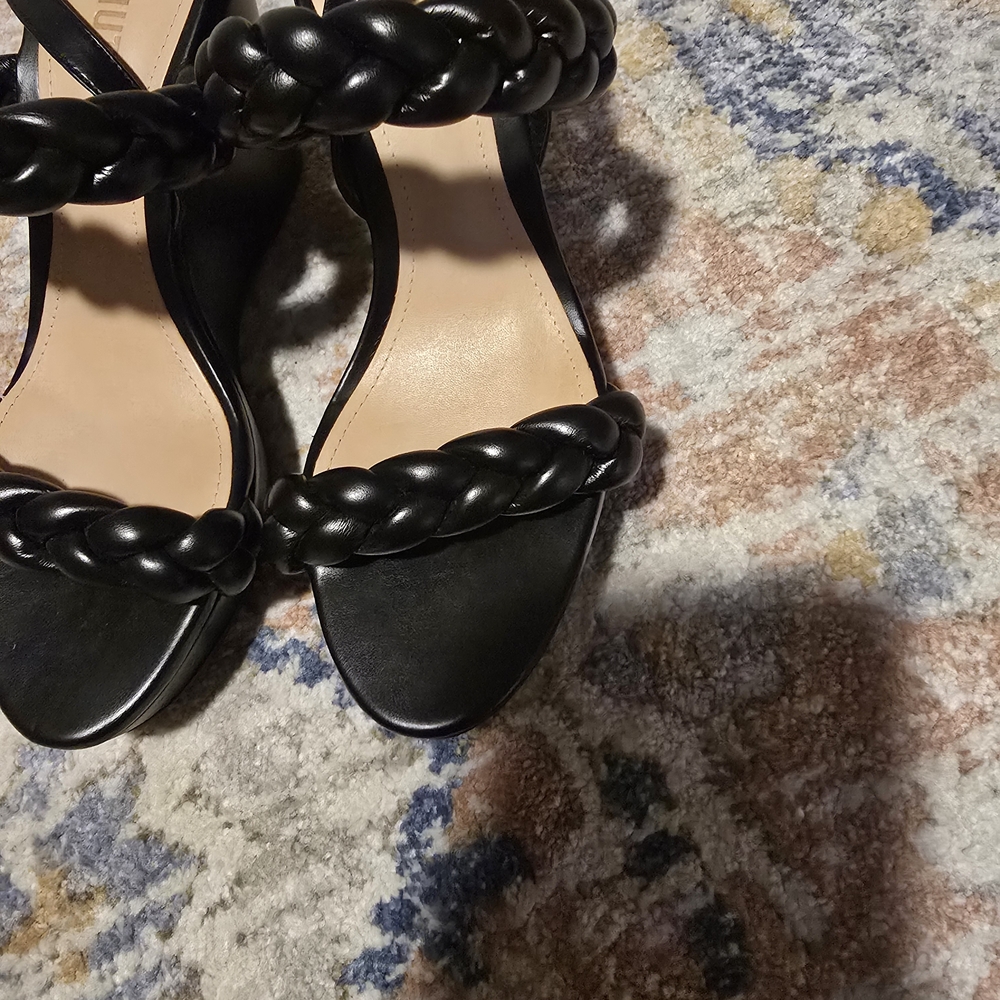 Elegant Black Braided Women's Sandals